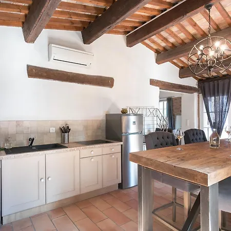 Chateau Des Bertrands Le Cannet-des-Maures